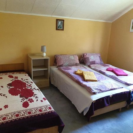 Aparthotel Raba Part Apartman à Rabaszentmihaly Extérieur photo